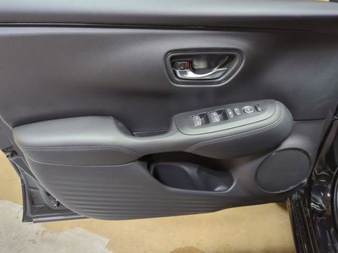New 2026 Honda HR-V EX-L image 11