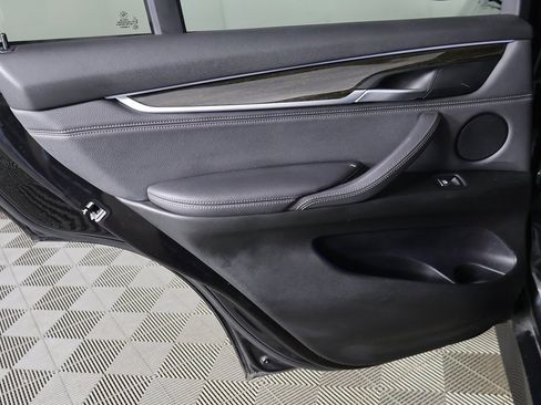 Used 2018 BMW X5 xDrive40e image 27