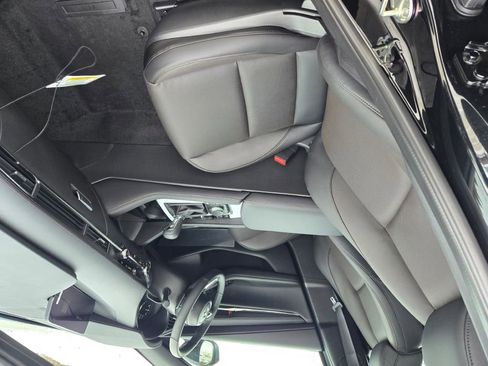 New 2026 MAZDA MAZDA3 Hatchback w/Premium Plus Pkg image 4