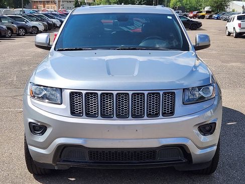 Used 2015 Jeep Grand Cherokee Altitude AWD/4WD image 7