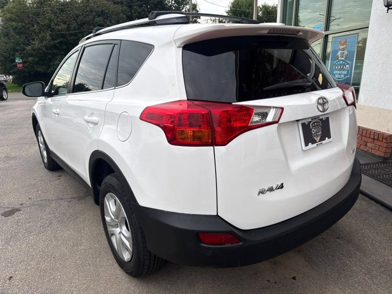 Used 2014 Toyota RAV4 LE AWD/4WD image 7