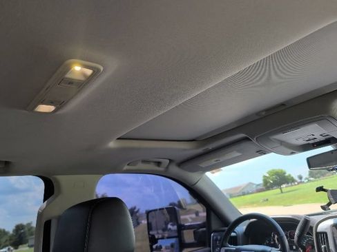 Used 2018 GMC Sierra 1500 SLT w/ Texas SLT Premium Package AWD/4WD image 15