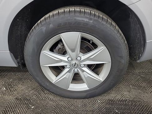 Used 2022 Volvo XC60 B5 Momentum image 7