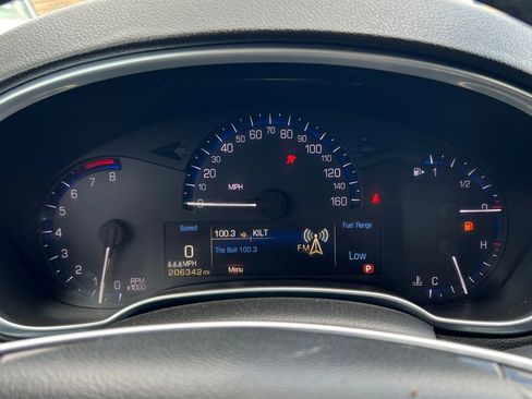 Used 2013 Cadillac SRX Luxury w/ Driver Awareness Package image 21