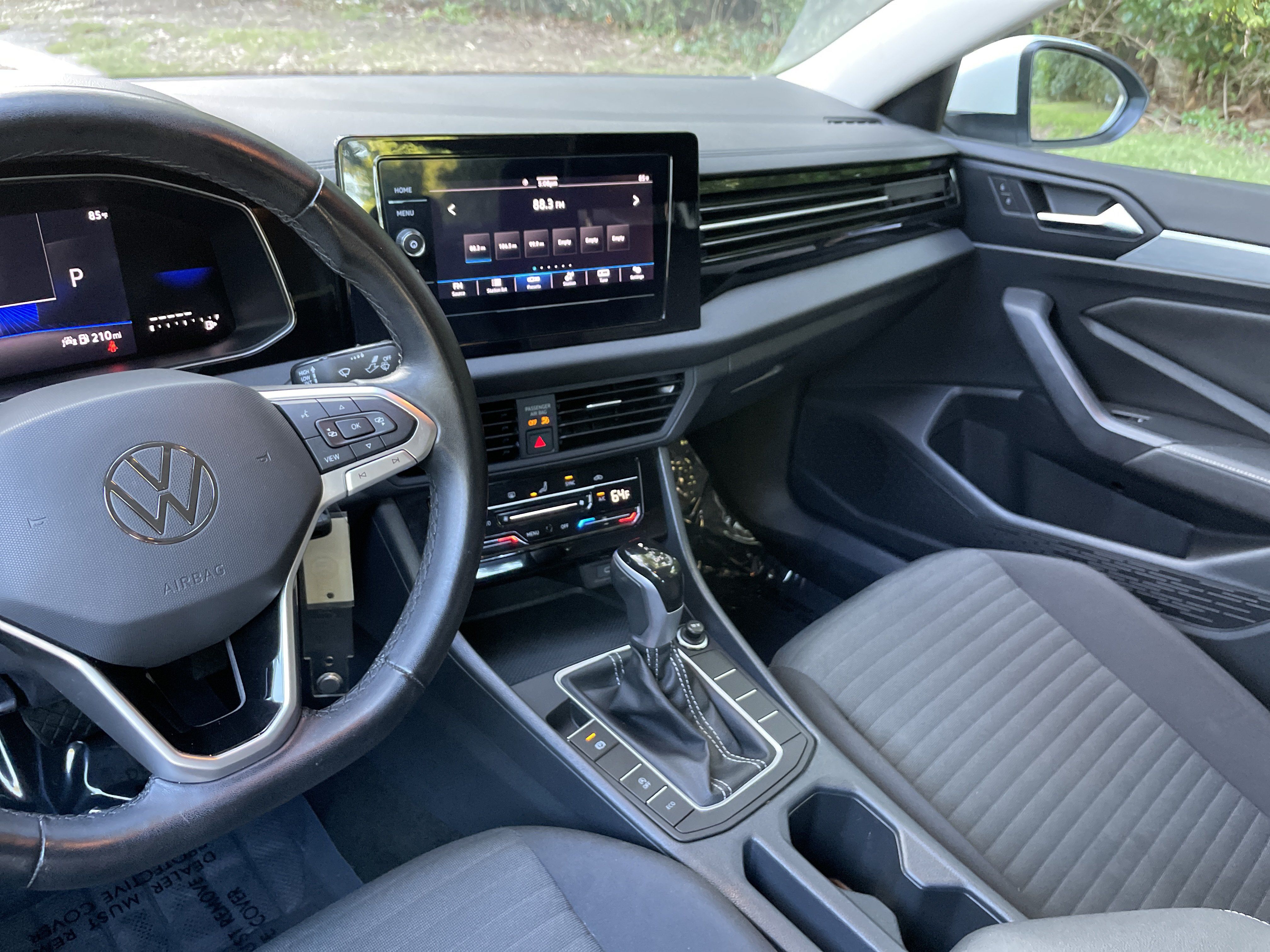 Used 2025 Volkswagen Jetta S FWD image 27