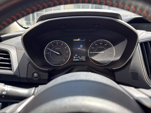 Used 2023 Subaru Crosstrek 2.5i Limited AWD/4WD image 9