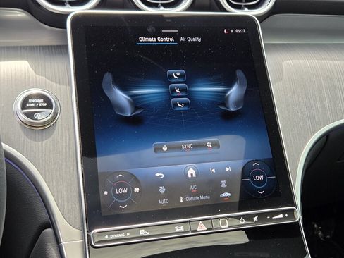 Certified 2025 Mercedes-Benz GLC 300 4MATIC image 32
