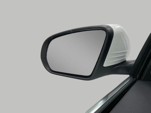 Certified 2023 Mercedes-Benz GLC 300 4MATIC Coupe image 19