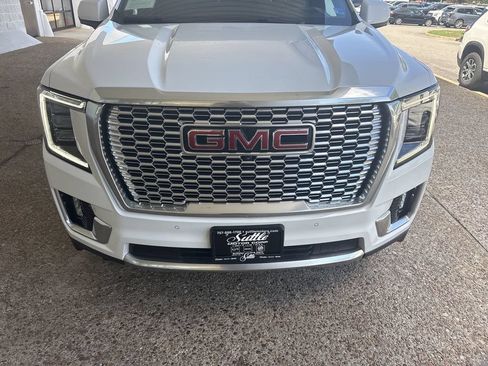 Certified 2023 GMC Yukon Denali AWD/4WD image 32