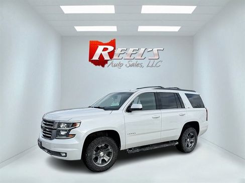 Used 2017 Chevrolet Tahoe LT w/ Luxury Package image 3