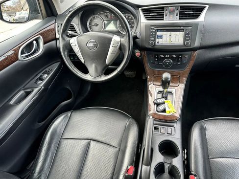 Used 2015 Nissan Sentra SL w/ Navigation Package image 12