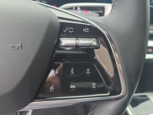 Used 2024 Cadillac Lyriq Tech w/ Driver Assist Package RWD image 18