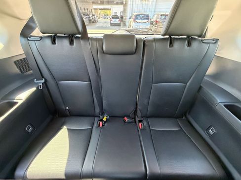 Used 2025 Toyota Grand Highlander FWD image 29