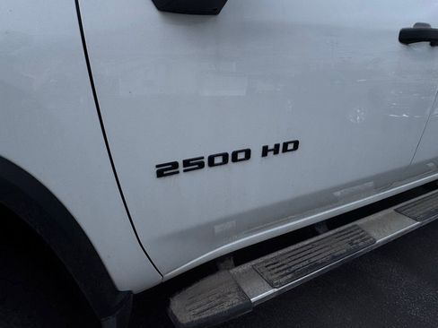 Used 2020 Chevrolet Silverado 2500 Custom w/ Custom Value Package image 20