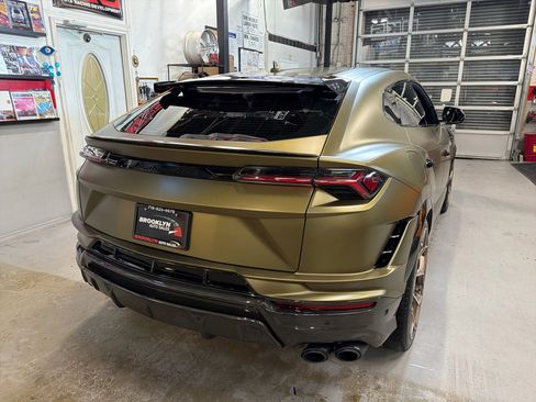 Used 2024 Lamborghini Urus Performante image 6