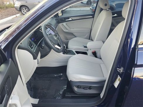 Certified 2023 Volkswagen Tiguan SE image 16