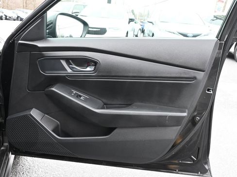 Used 2023 Honda Accord EX image 28