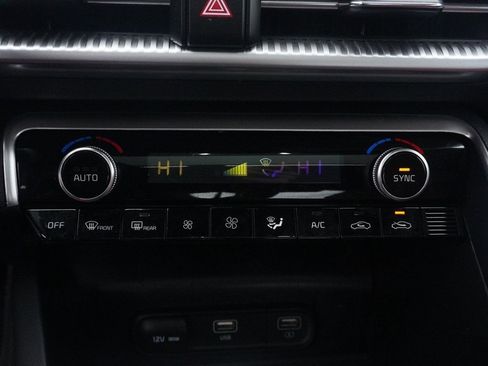 Used 2023 Kia K5 GT-Line image 45