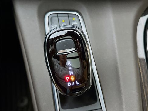 Used 2024 Cadillac Escalade Sport w/ Touring Package image 18