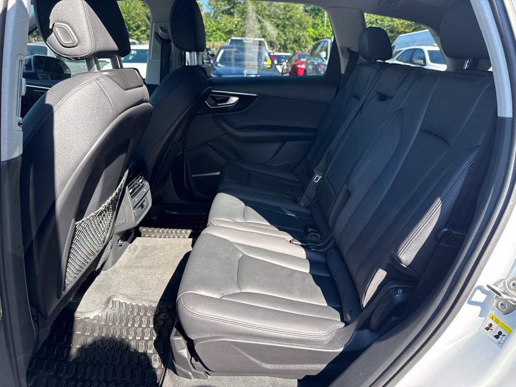 Used 2023 Audi Q7 3.0T Premium Plus AWD/4WD image 50