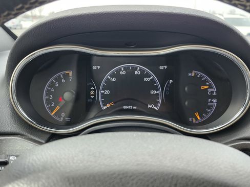 Used 2016 Jeep Grand Cherokee Limited image 31