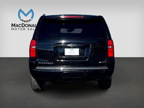 Used 2017 Chevrolet Suburban Premier image 5