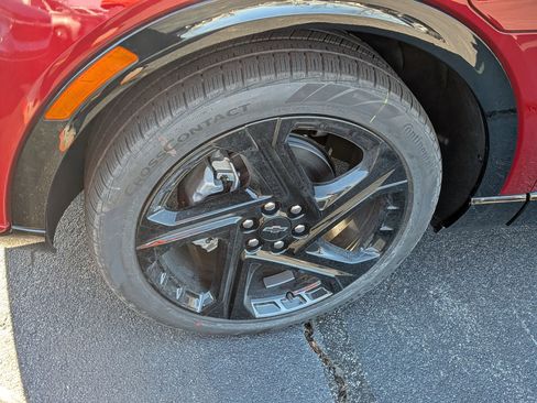 New 2026 Chevrolet Equinox EV RS image 11