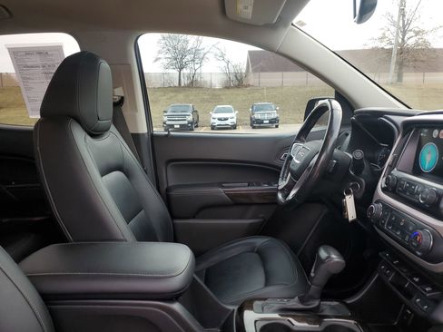 Used 2017 GMC Canyon SLT w/ Driver Alert Package image 33