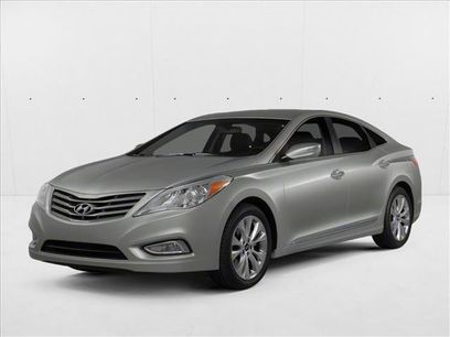 Used 2013 Hyundai Azera w/ Technology Pkg