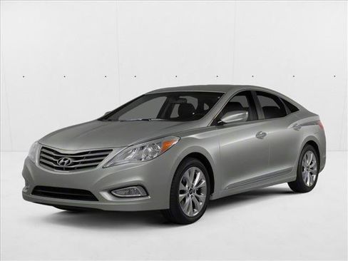 Used 2013 Hyundai Azera w/ Technology Pkg image 1