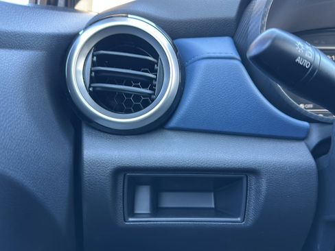 New 2025 Nissan Versa SV w/ Trunk Package image 26