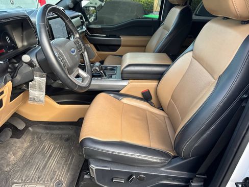 Used 2021 Ford F150 Lariat w/ Max Trailer Tow Package AWD/4WD image 15