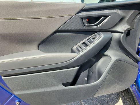 Used 2025 Subaru Crosstrek 2.5i Sport w/ Crosstrek Mirror Package AWD/4WD image 15