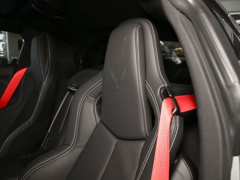 New 2026 Chevrolet Corvette Stingray Coupe w/ Z51 Performance Package RWD image 27
