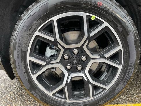 New 2026 Ford Maverick Lariat AWD/4WD image 7