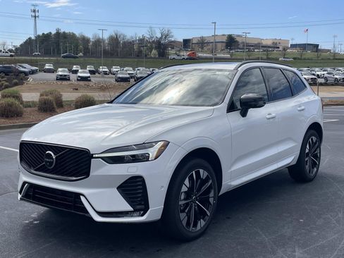 New 2026 Volvo XC60 B5 Plus w/ Protection Package Premier image 3