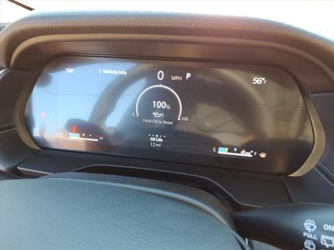 New 2025 Jeep Grand Cherokee Limited image 19