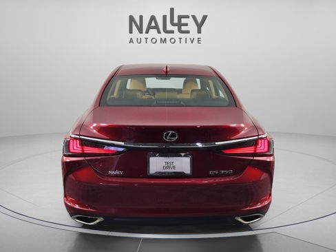 New 2025 Lexus ES 350 w/ Premium Package image 4