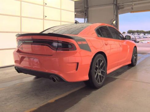 Used 2018 Dodge Charger R/T image 5
