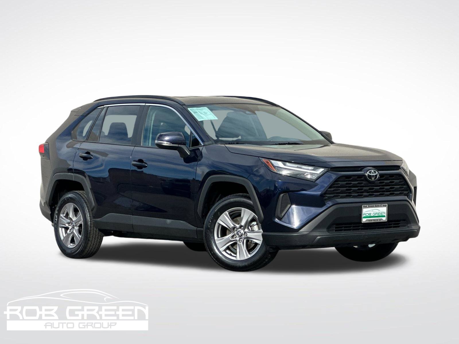 Used 2025 Toyota RAV4 XLE AWD/4WD image 1