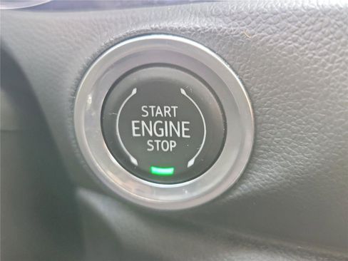 Used 2021 Buick Encore GX Select FWD image 31