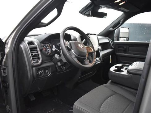 New 2026 RAM 2500 Tradesman AWD/4WD image 13