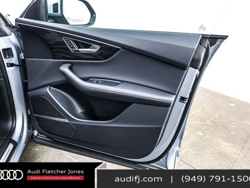 Used 2023 Audi Q8 Premium Plus w/ Premium Plus Package image 25