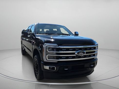 Certified 2023 Ford F350 Platinum image 5