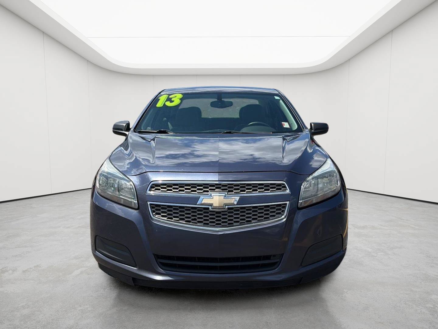 Used 2013 Chevrolet Malibu LS w/ Protection Package FWD image 2