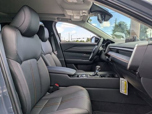 New 2025 MAZDA CX-50 AWD 2.5 Turbo w/ Weather Package image 31