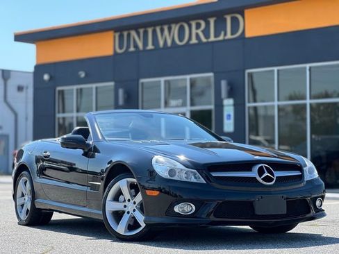 Used 2009 Mercedes-Benz SL 550 w/ Premium I Pkg image 3