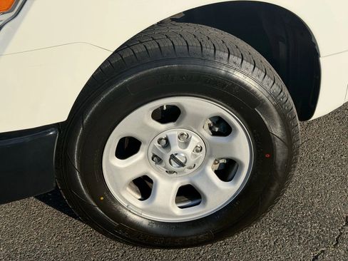 Used 2019 Nissan Titan S w/ S Utility Package image 18