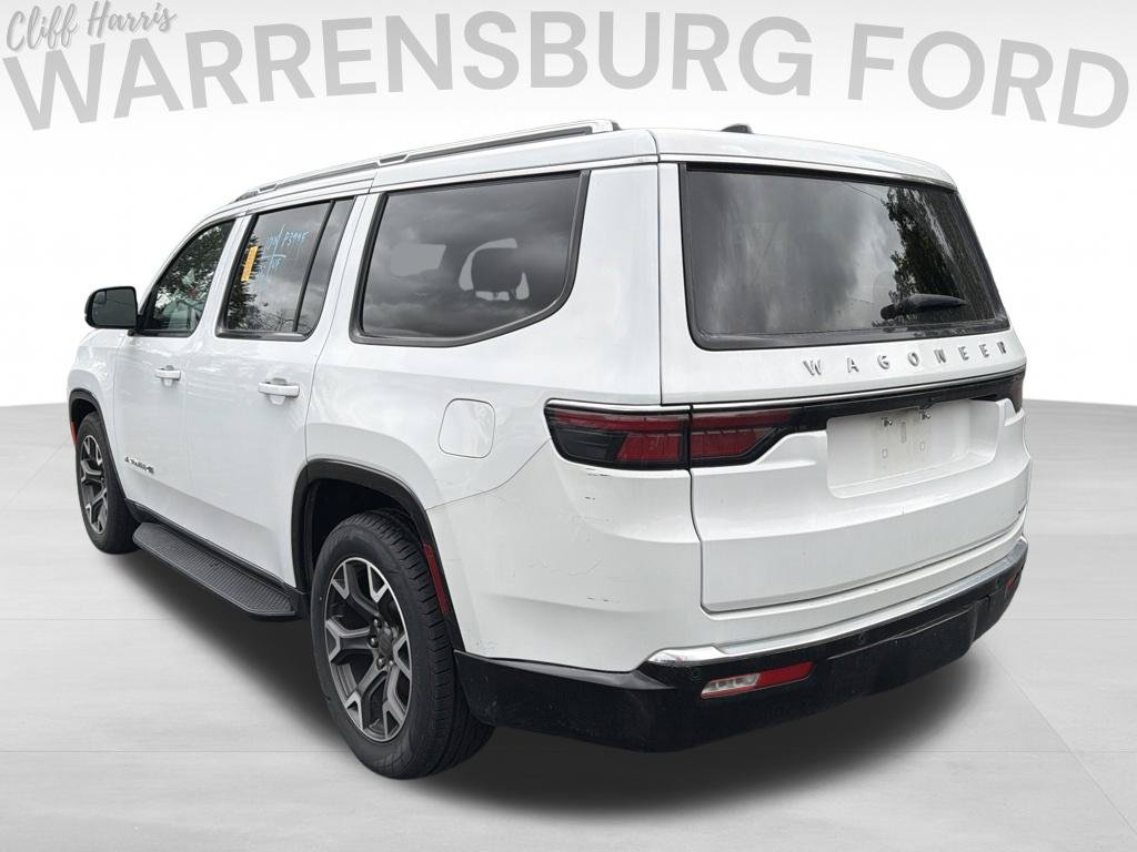 Used 2024 Jeep Wagoneer Series III AWD/4WD image 5