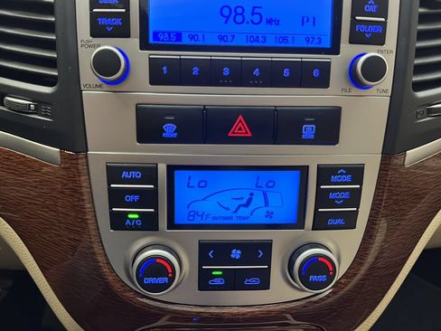 Used 2009 Hyundai Santa Fe Limited AWD/4WD image 26